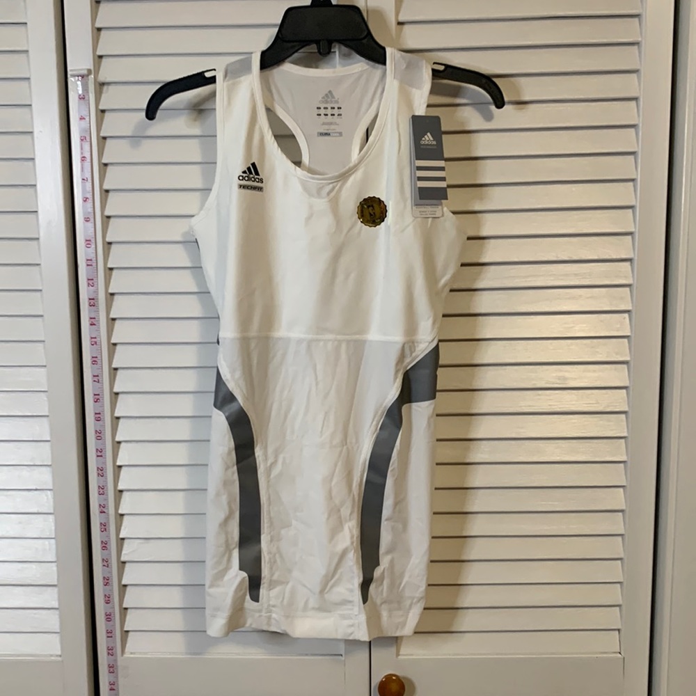 Adidas Clima cool white tech fit shirt XL women’s basketball compression new
